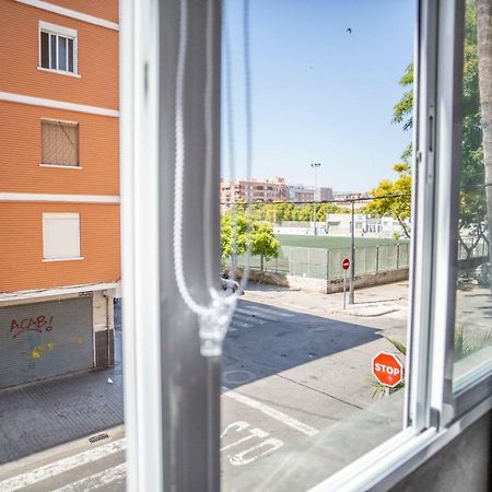 Ferienwohnung Piso De Diseno A 5 Min Andando De La Playa Valencia Exterior foto