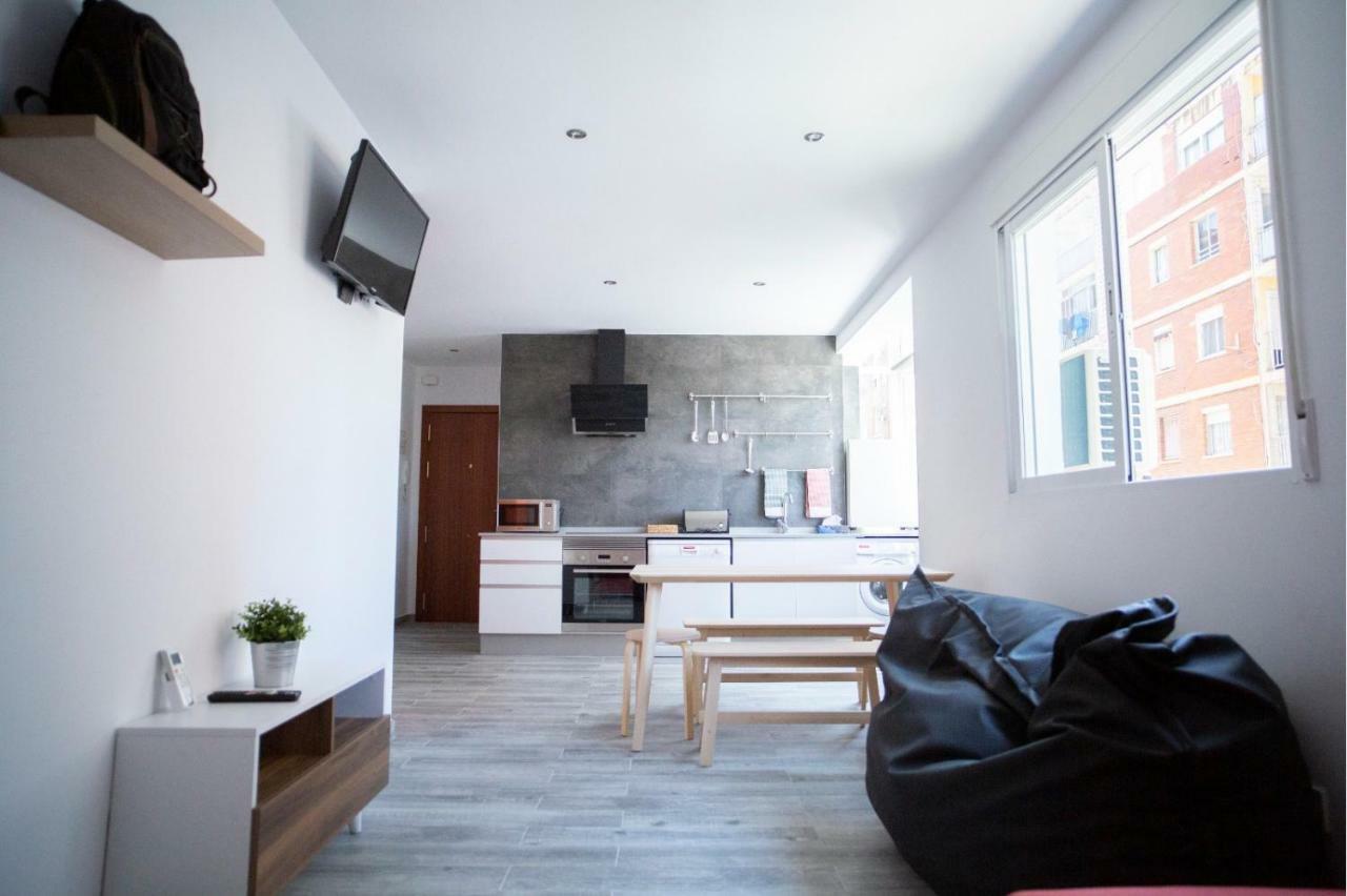 Ferienwohnung Piso De Diseno A 5 Min Andando De La Playa Valencia Exterior foto